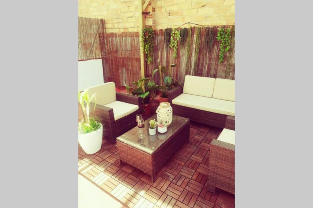 M3 Terrace. Cool Apartment 15 Min Center By Metro Esplugues de Llobregat Buitenkant foto