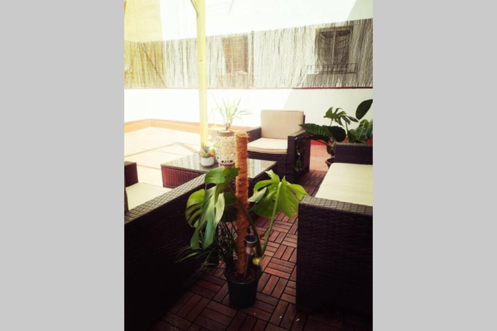 M3 Terrace. Cool Apartment 15 Min Center By Metro Esplugues de Llobregat Buitenkant foto